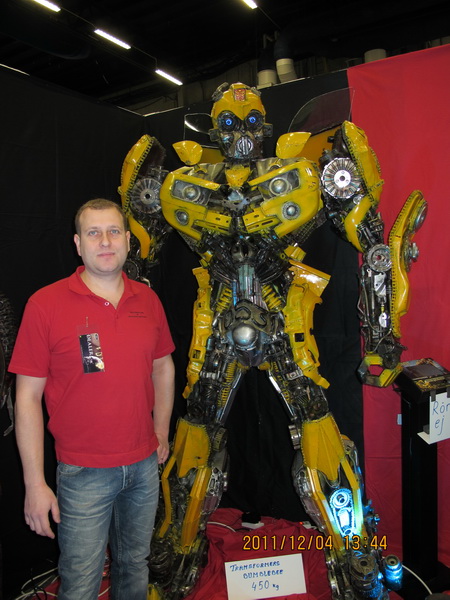  Transformers bumblebee staty handgjord i metall